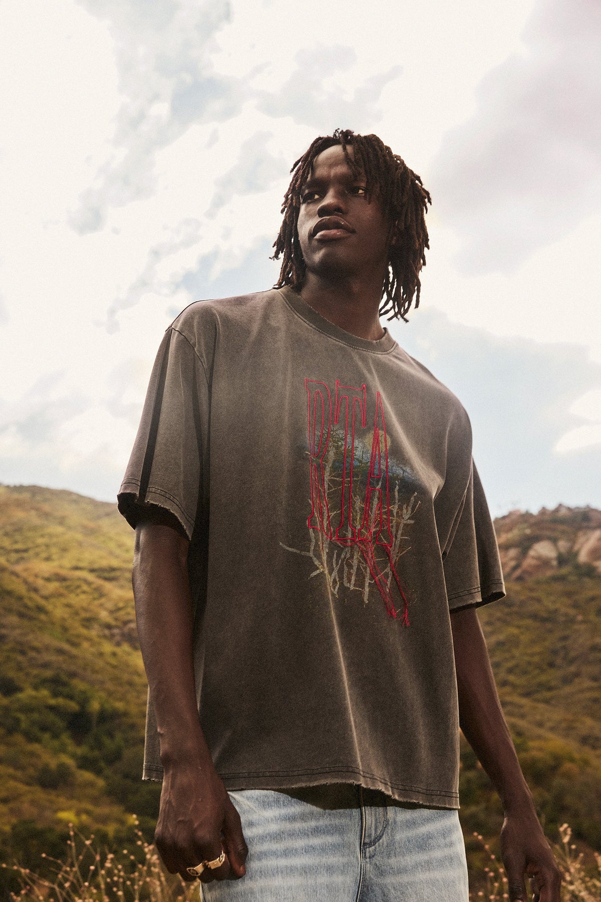 COLIN OVERSIZED SHORT SLEEVE TEE | BLACK FOREST
