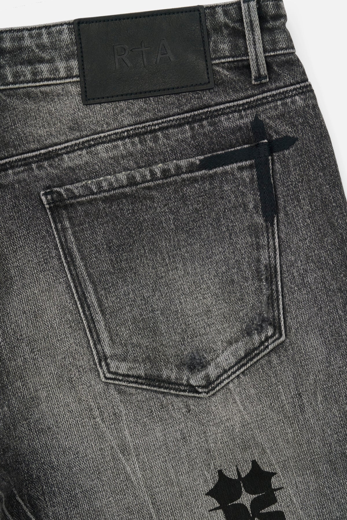 BRYANT SKINNY JEAN | ASH FADED RTA