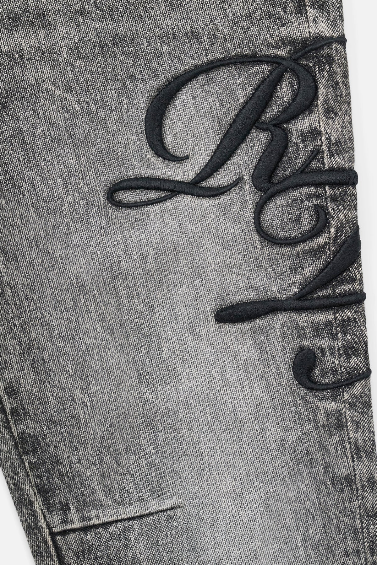 BRYANT SKINNY JEAN | STONE HAZE CURSIVE