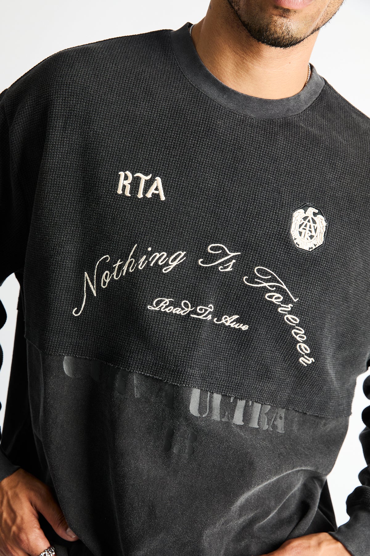 DARIO CONTRAST PANEL SWEATSHIRT | VINTAGE BLACK