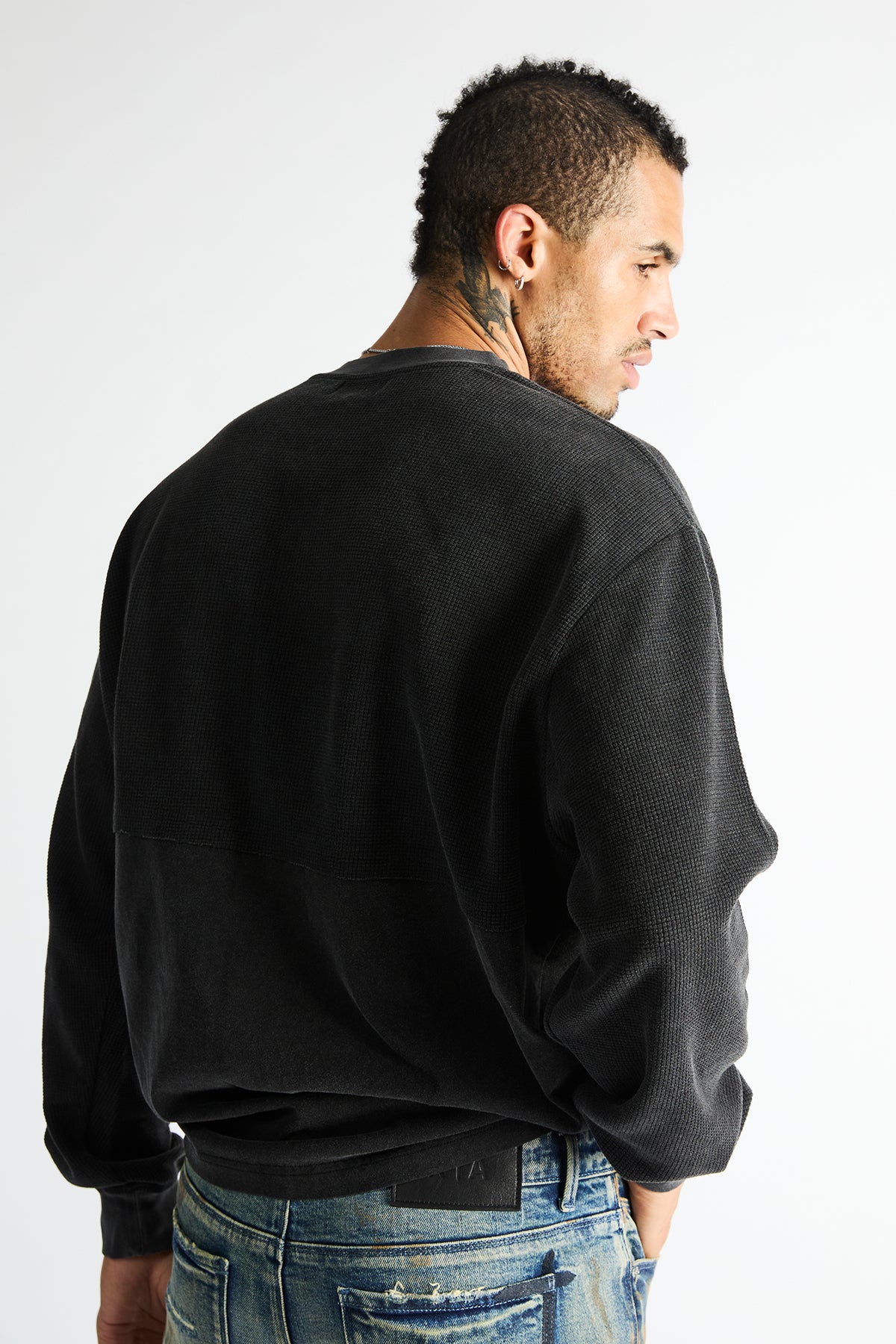 DARIO CONTRAST PANEL SWEATSHIRT | VINTAGE BLACK