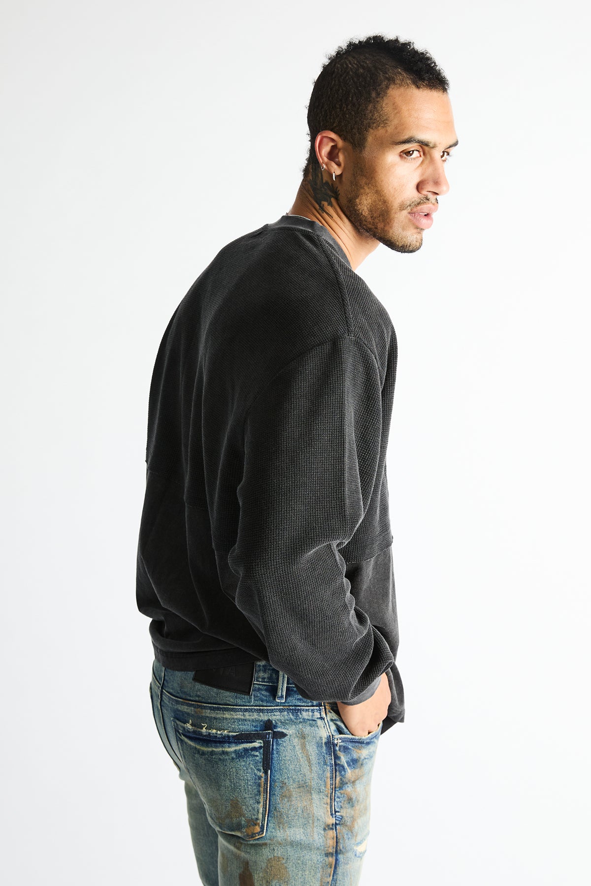 DARIO CONTRAST PANEL SWEATSHIRT | VINTAGE BLACK