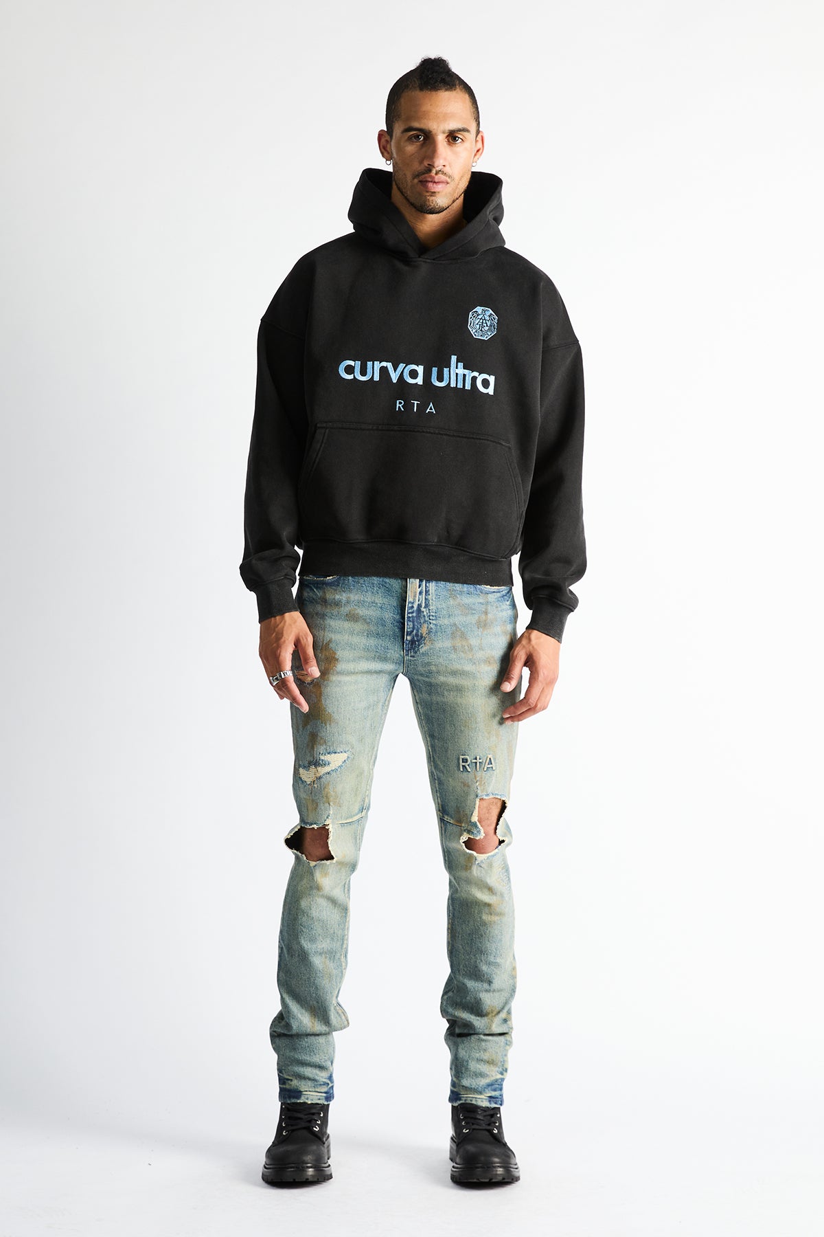 SAIREN CROPPED BOXY HOODIE | BLACK CURVA ULTRA
