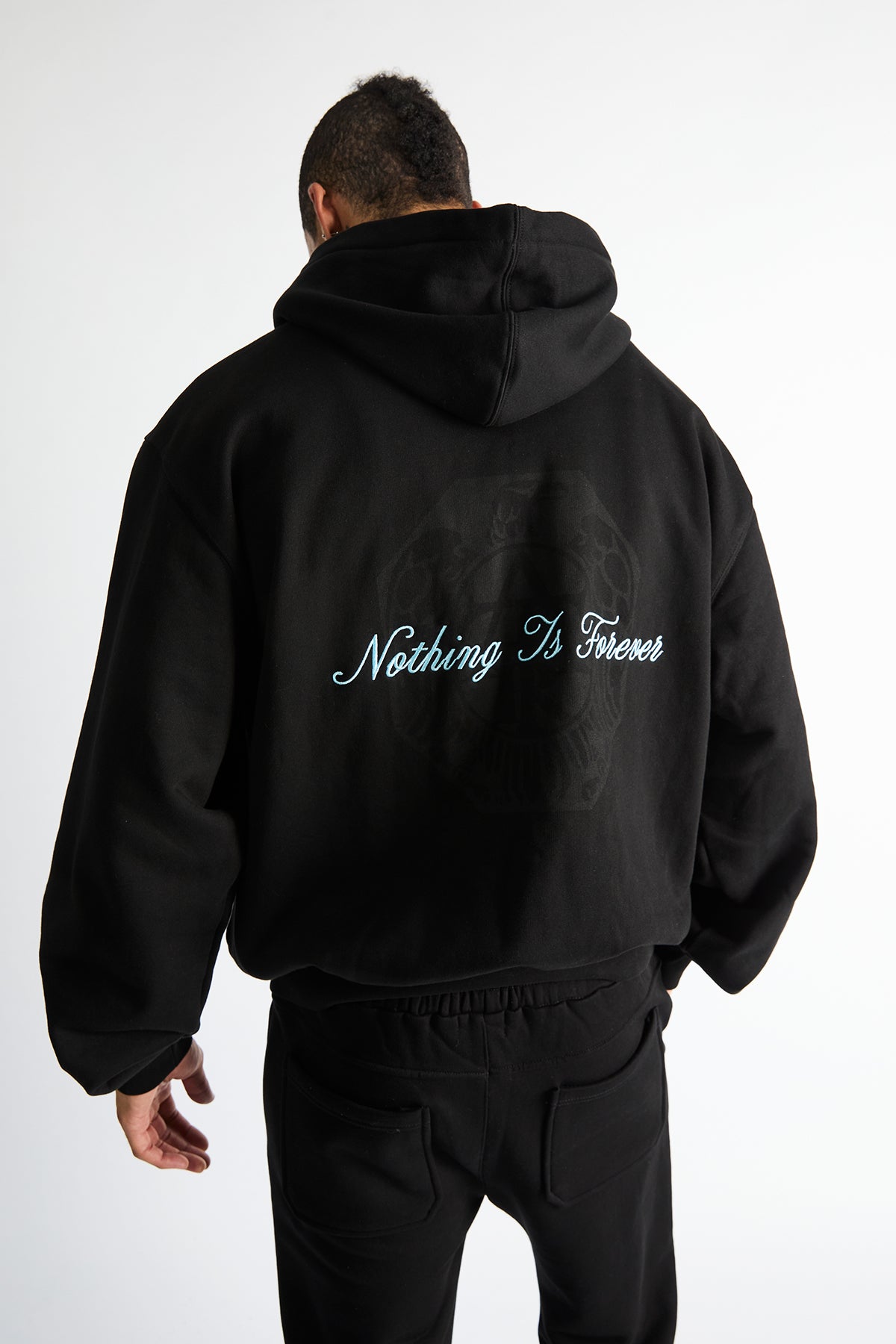 ZEV OVERSIZED ZIP HOODIE | BLACK ULTRA CREST