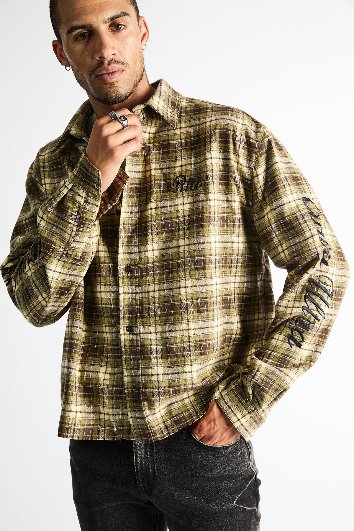 RYNOR CROPPED BUTTON UP SHIRT | OLIVE PLAID