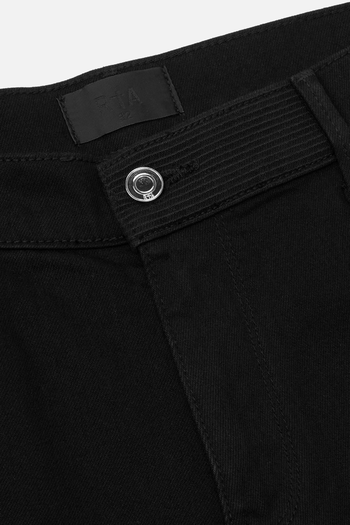 BRYANT SKINNY JEAN | STUDDED BLACK CROSS