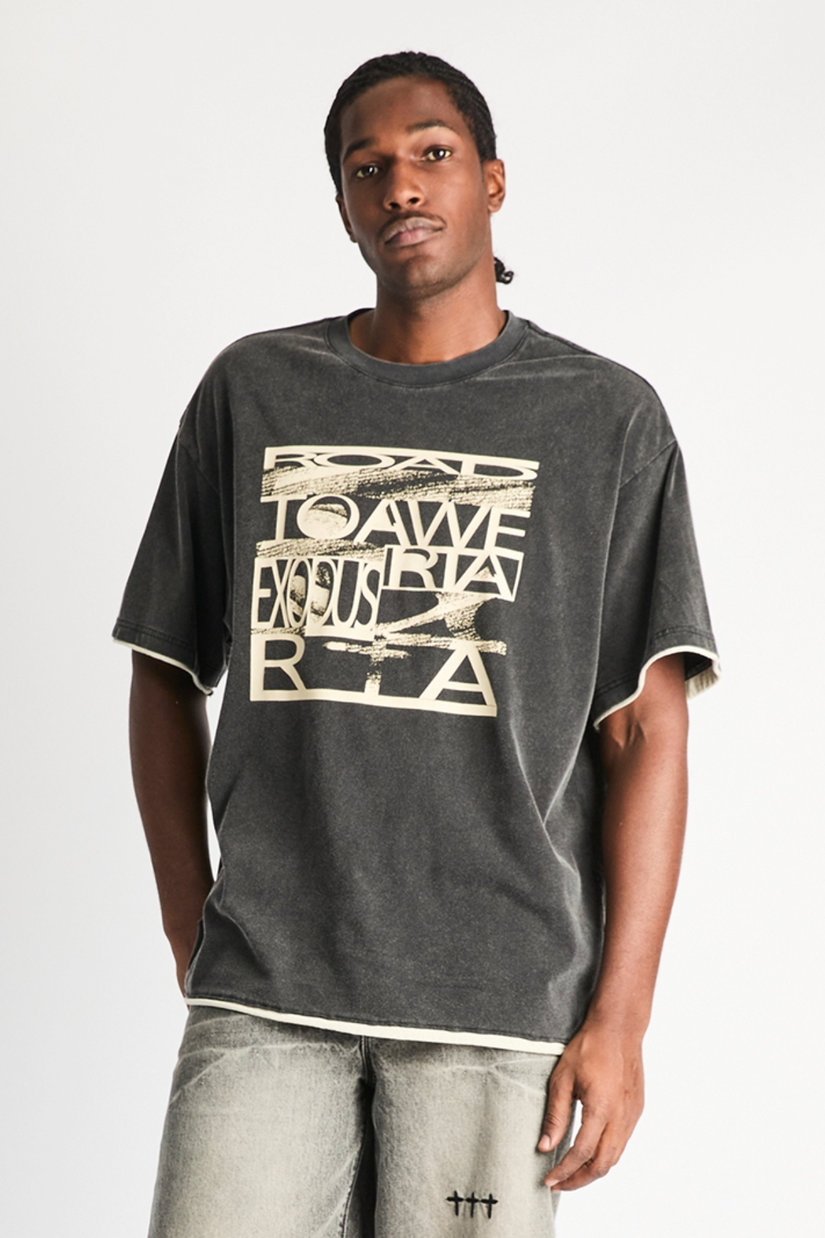 ELIAN DOUBLE LAYERED TEE | BLACK EXODUS
