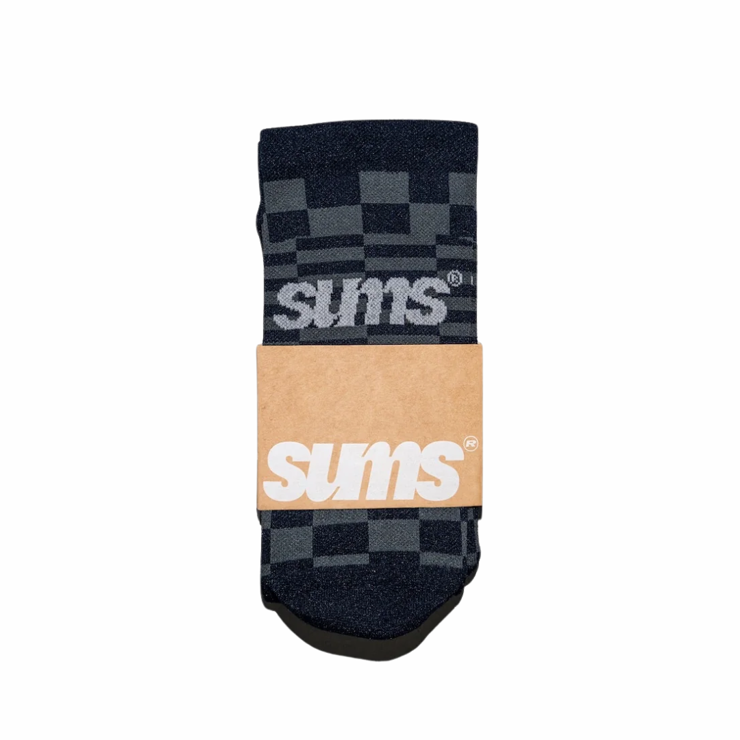 sums, checkers, black / grey.