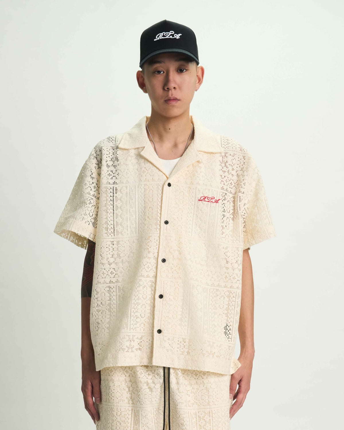 NATHAN SHORT SLEEVE SHIRT | SAND CURSIVE
