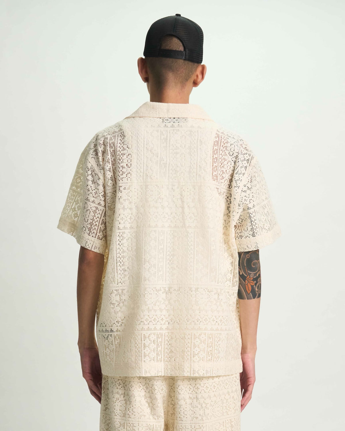 NATHAN SHORT SLEEVE SHIRT | SAND CURSIVE