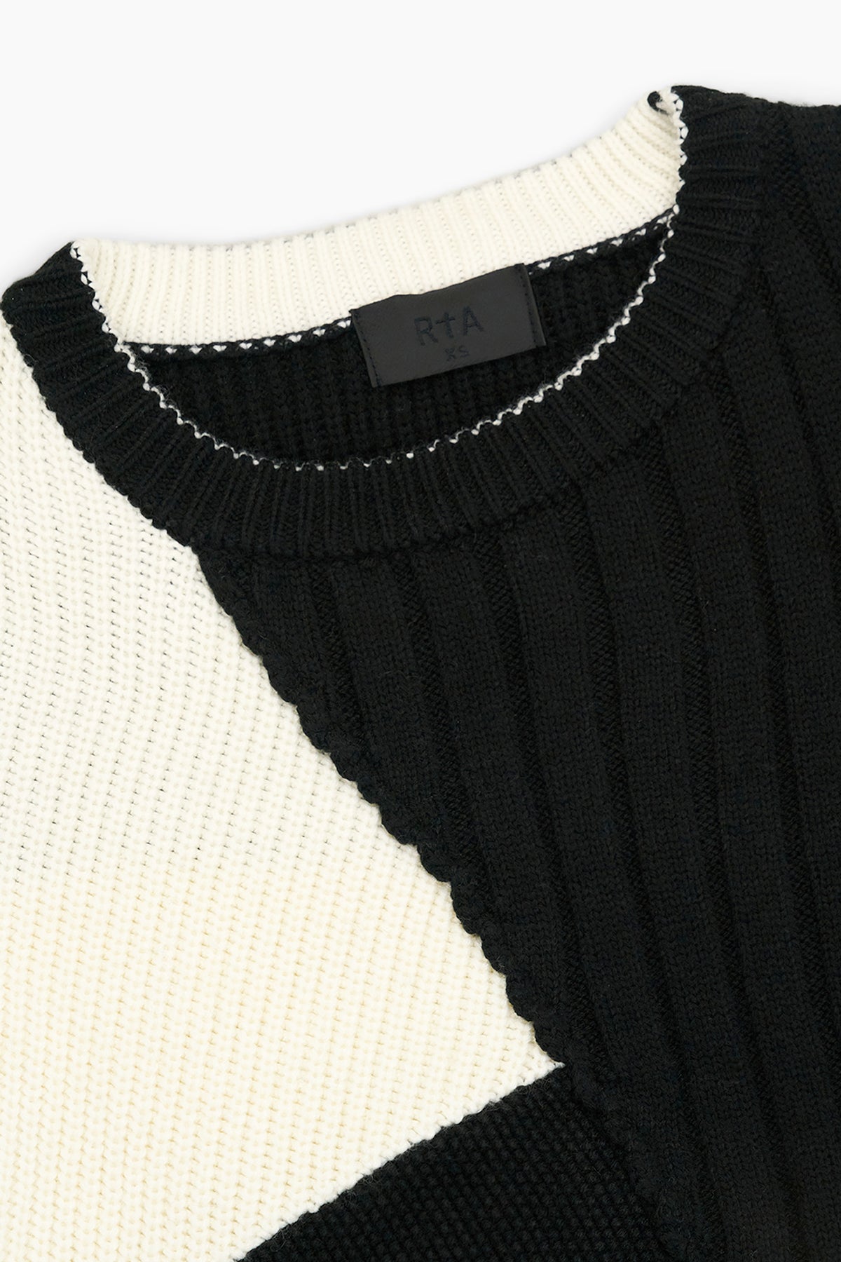 AIMEE KNIT SWEATER | BLACK AND WHITE GEOMETRIC