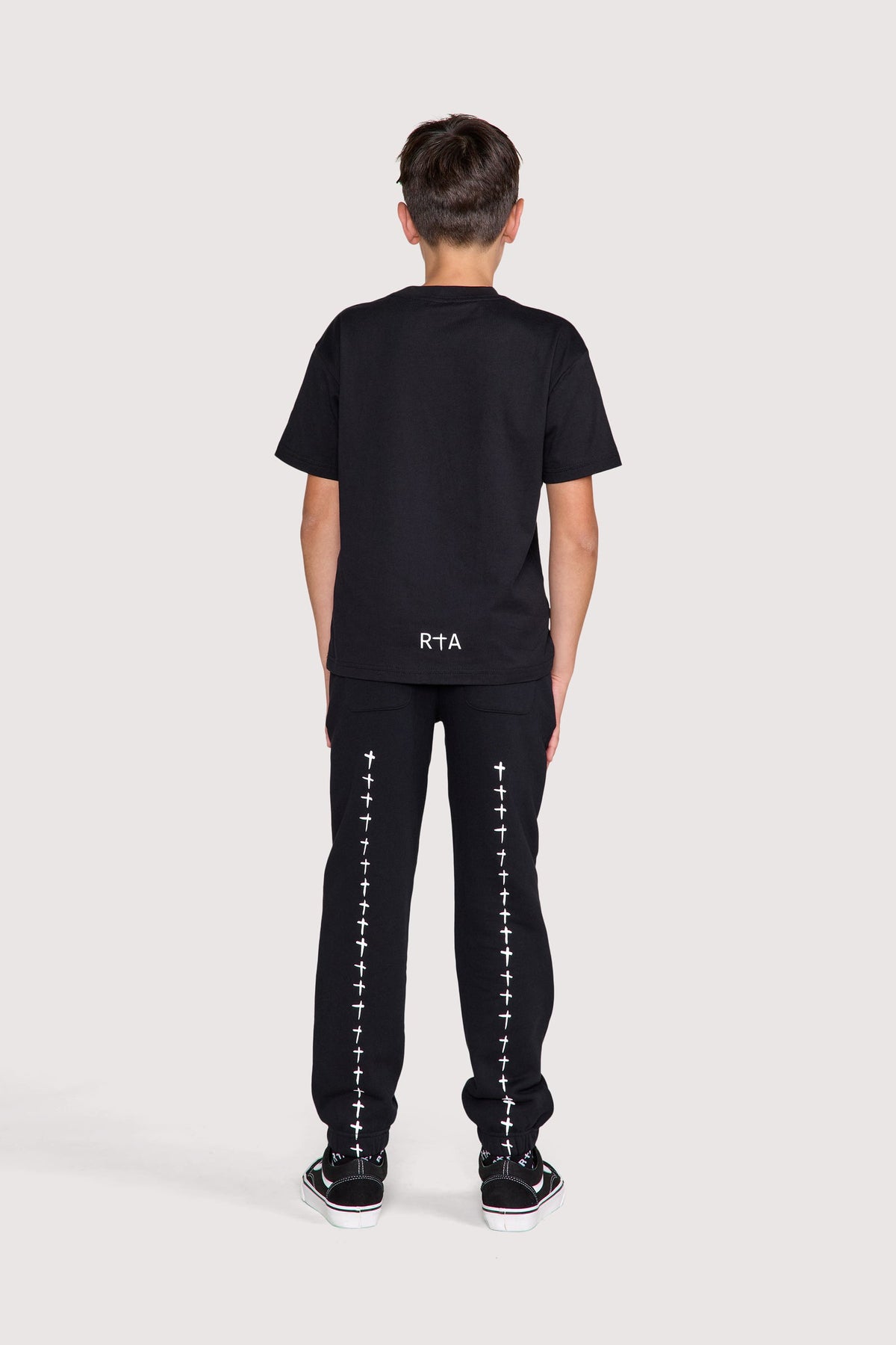 KIDS EWAN SWEATPANT | BLACK SPIKE RTA