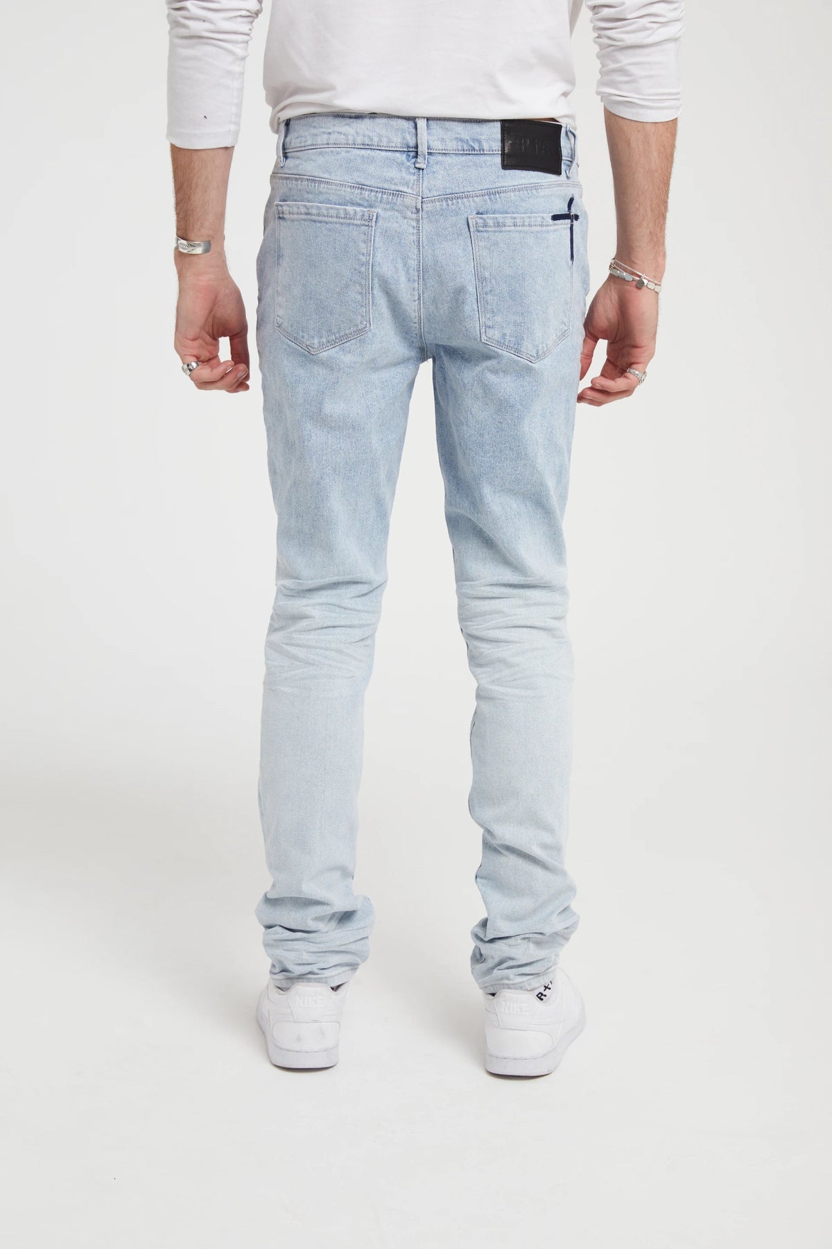 BRYANT SKINNY JEAN | LIGHT WASH