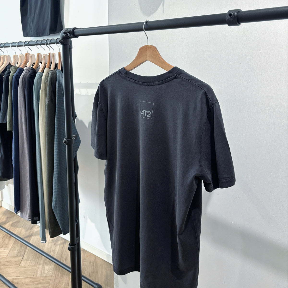 tee, running is boring, vintage black.