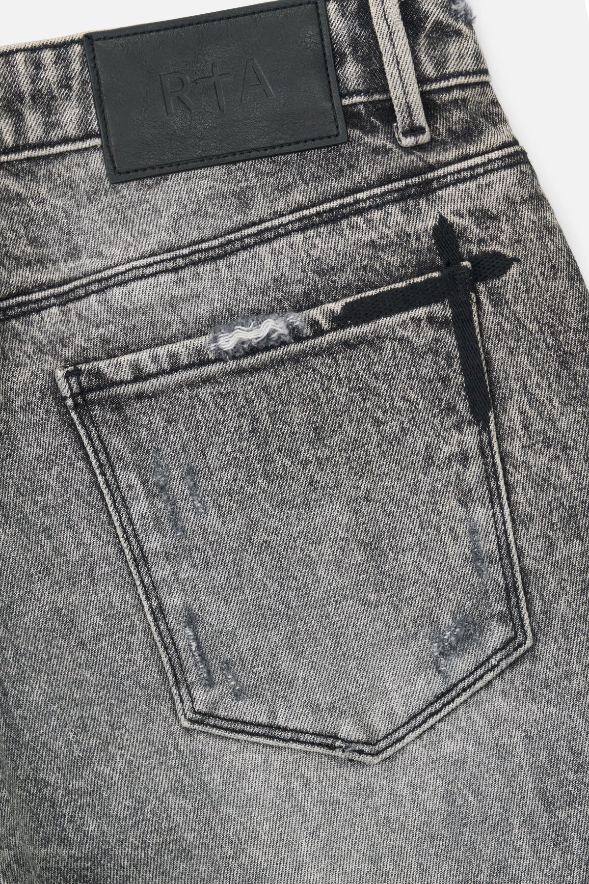 BRYANT SKINNY JEAN | STONE HAZE CURSIVE