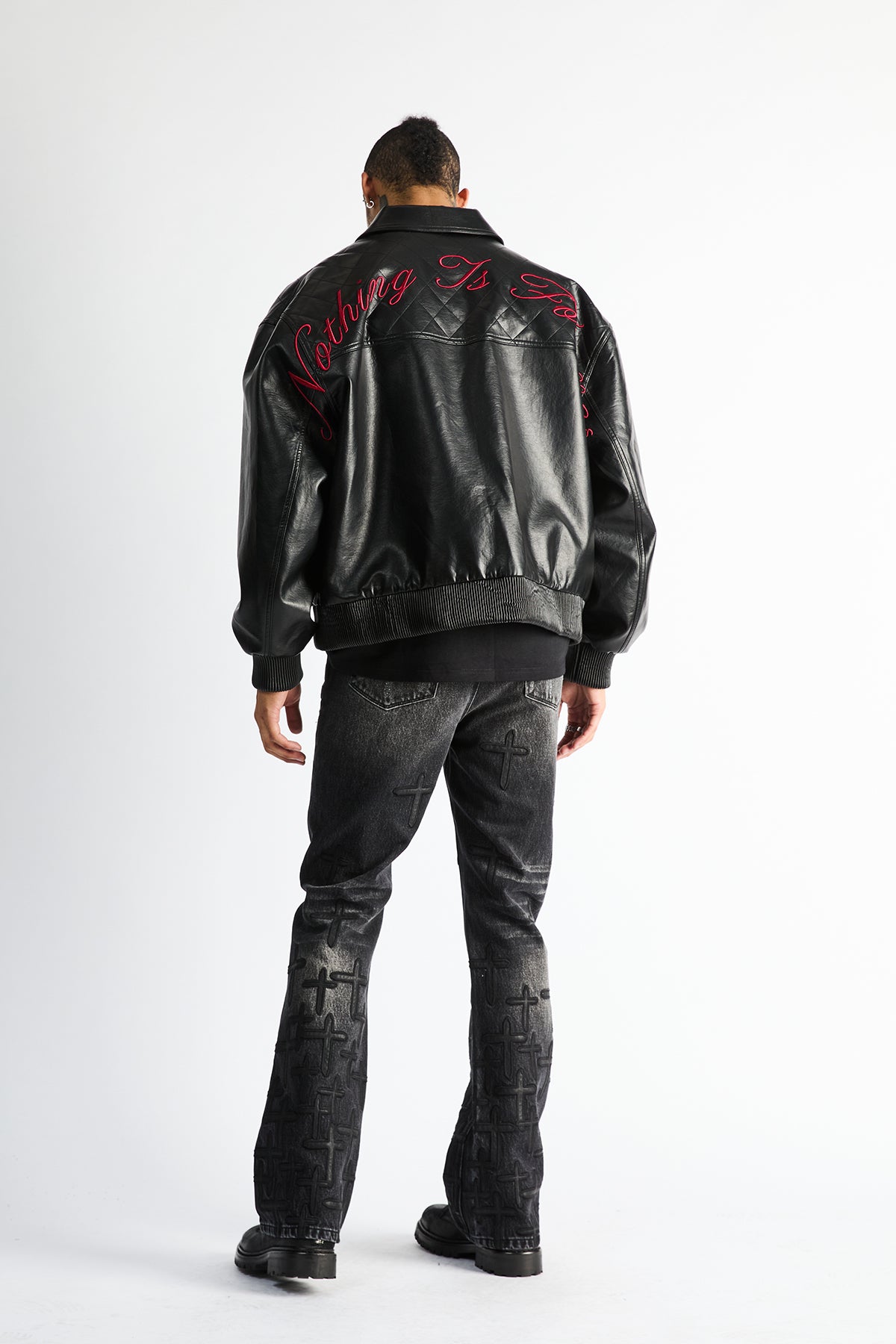 MAEL SLIM FLARE JEAN | GRAPHITE DESCENDING CROSS
