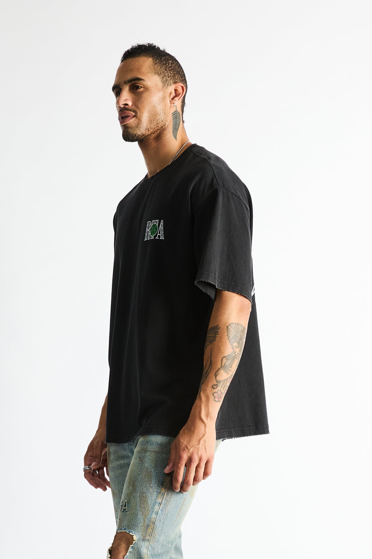COLIN OVERSIZED TEE | VINTAGE BLACK SPADE
