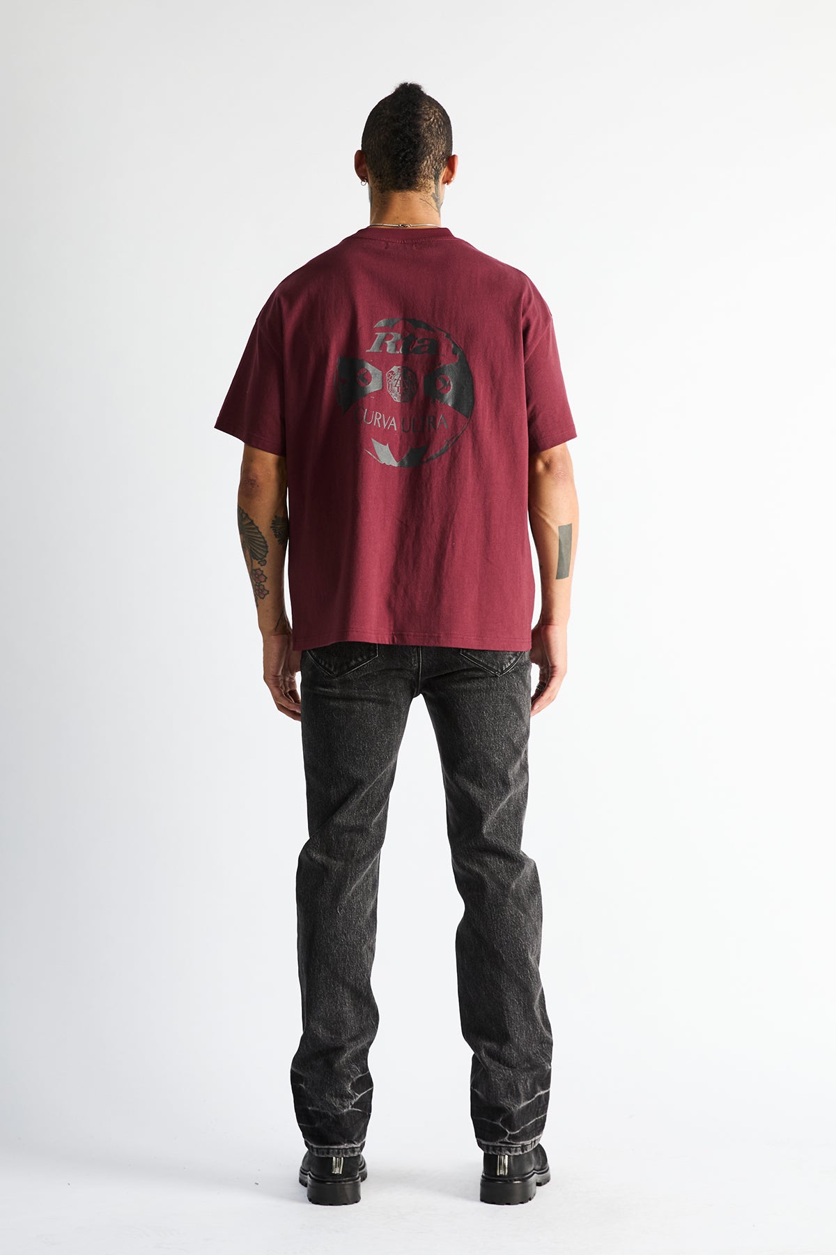 BASTIEN POCKET TEE | BURGUNDY BALL PRINT
