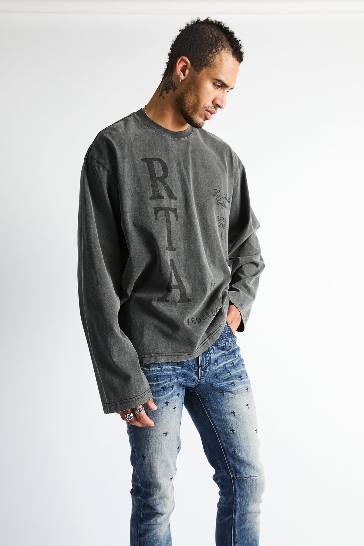 MARCEAU OVERSIZED LS TEE | VINTAGE BLACK COUNTERFEIT