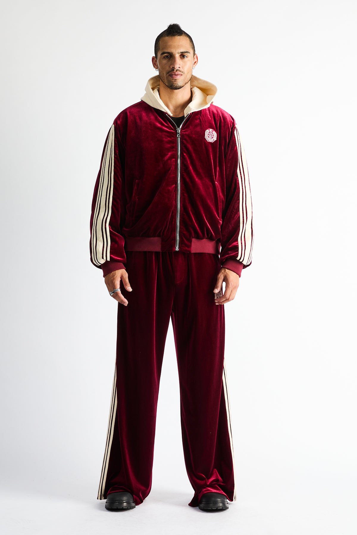 LUXEN BAGGY SWEATPANTS | BURGUNDY CREST