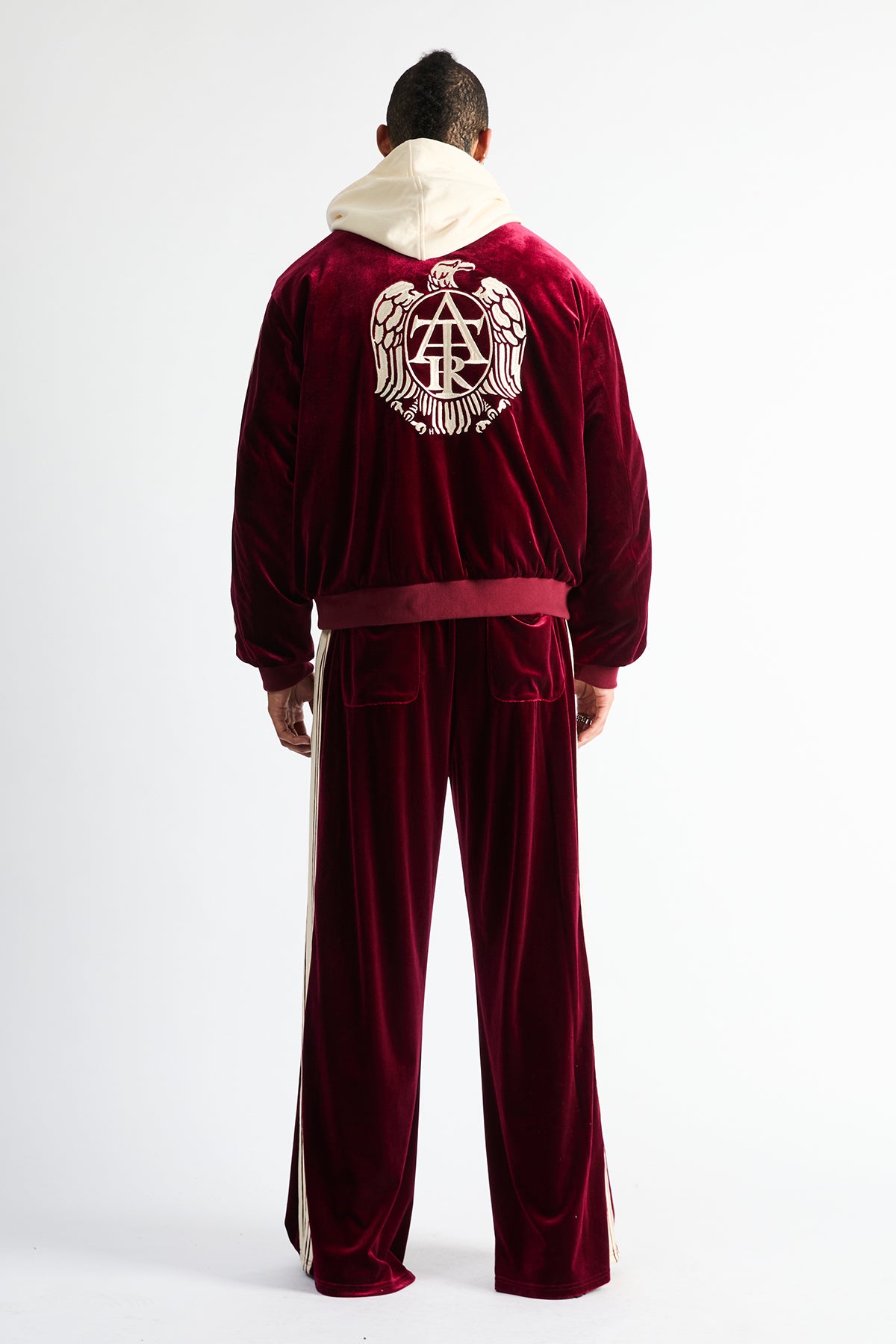 LUXEN BAGGY SWEATPANTS | BURGUNDY CREST