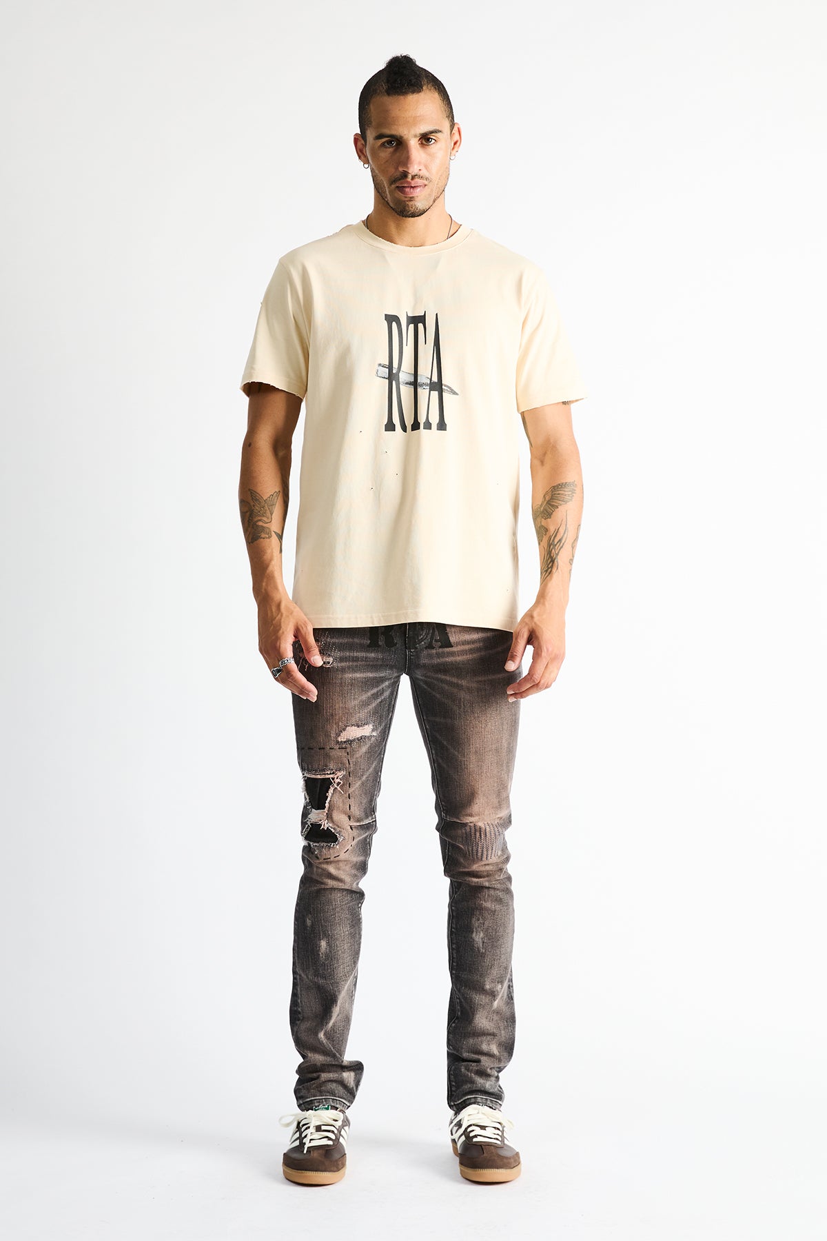 LIAM SHORT SLEEVE TEE | BONE CURVA PHOTO
