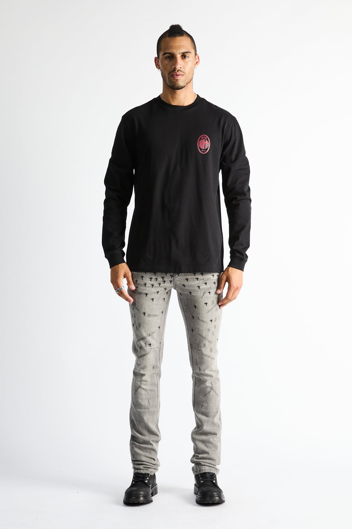 LAWRENCE LONG SLEEVE TEE | BLACK BALL PRINT