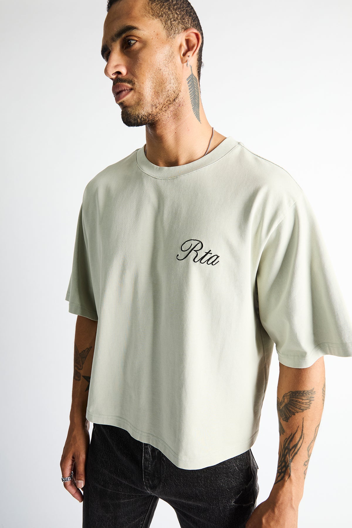 AUSTIN CROPPED OVERSIZED TEE | DUSTED GREY NIF SCRIPT