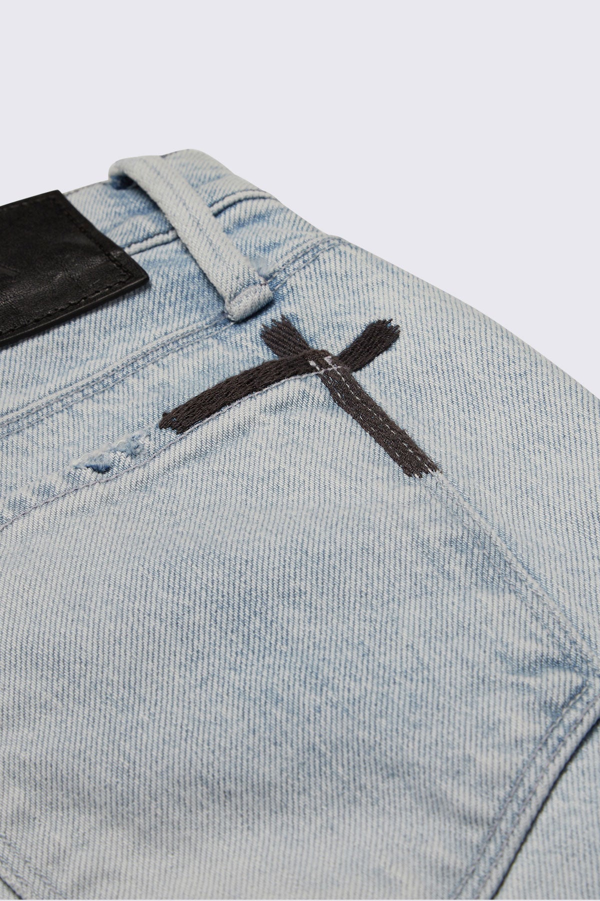 BRYANT SKINNY JEAN | LIGHT BLUE SINNERS