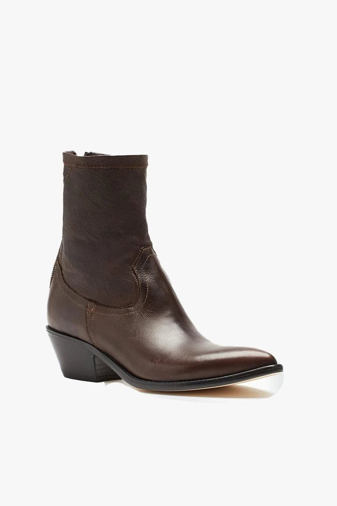 1002 BOOT | CEDAR
