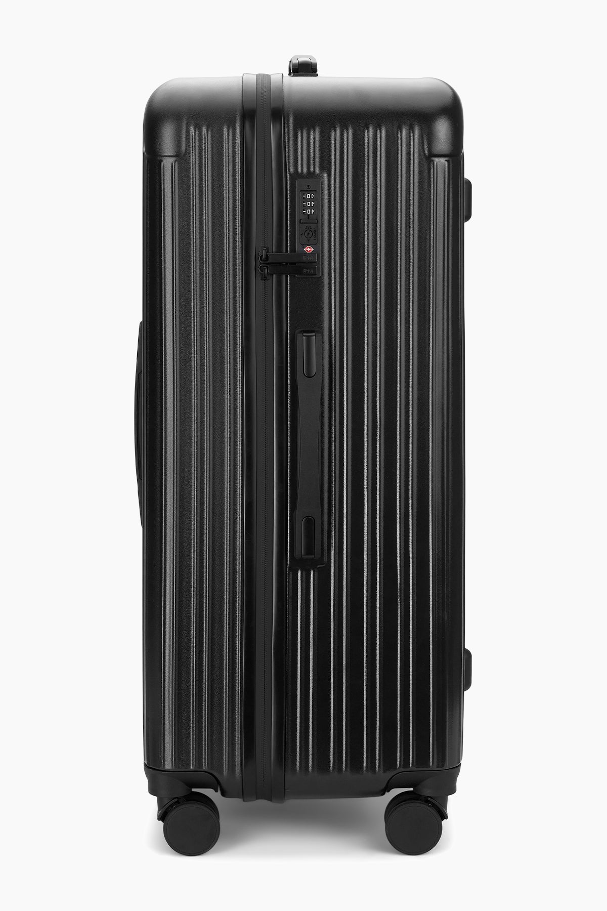 CHECKED LUGGAGE | BLACK